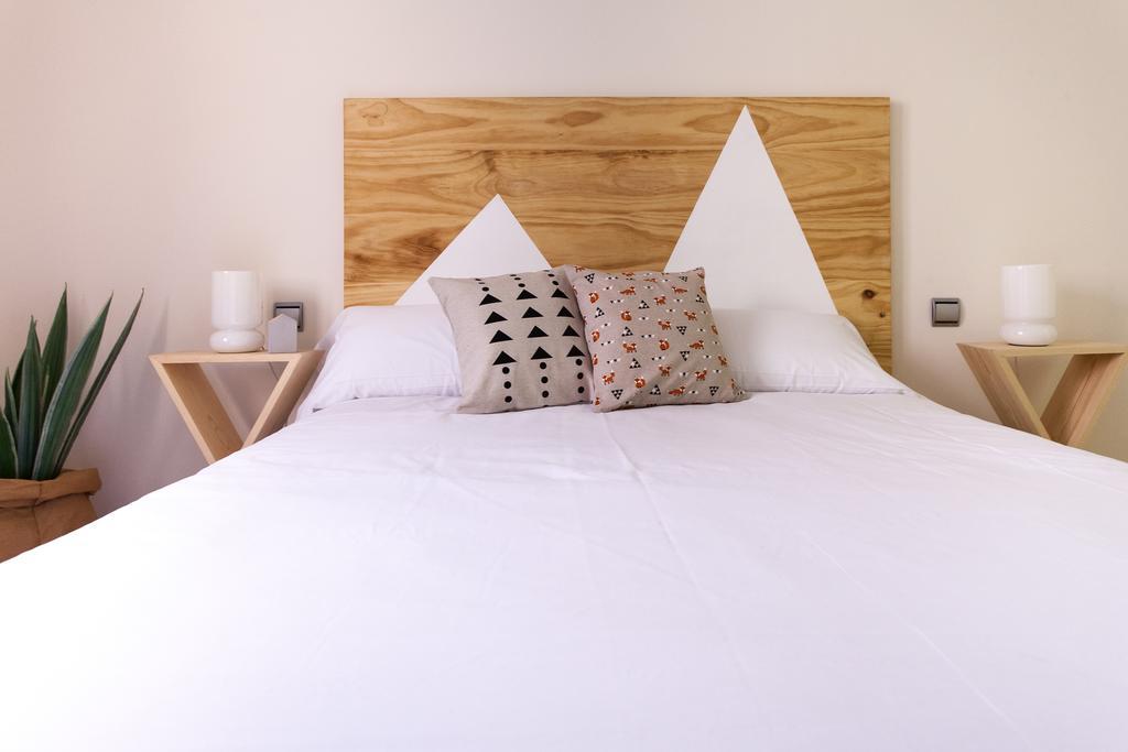 Apartments Ole - Albareda 24 Севилья Номер фото
