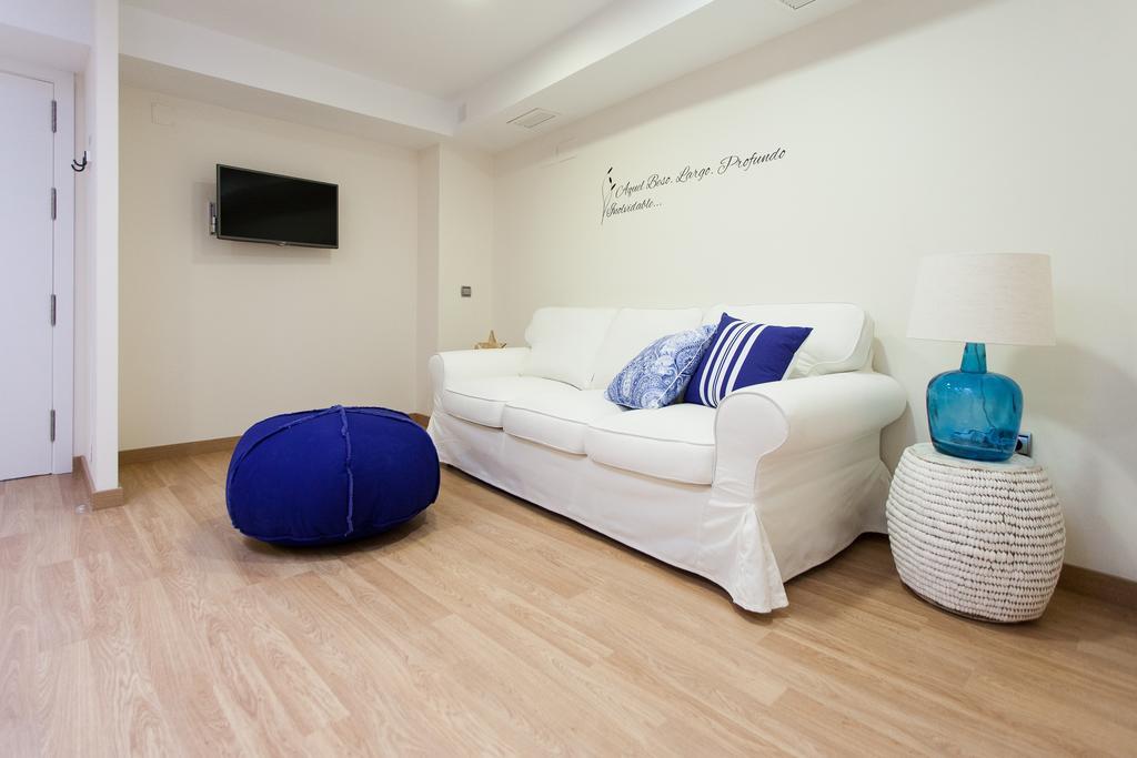 Apartments Ole - Albareda 24 Севилья Номер фото