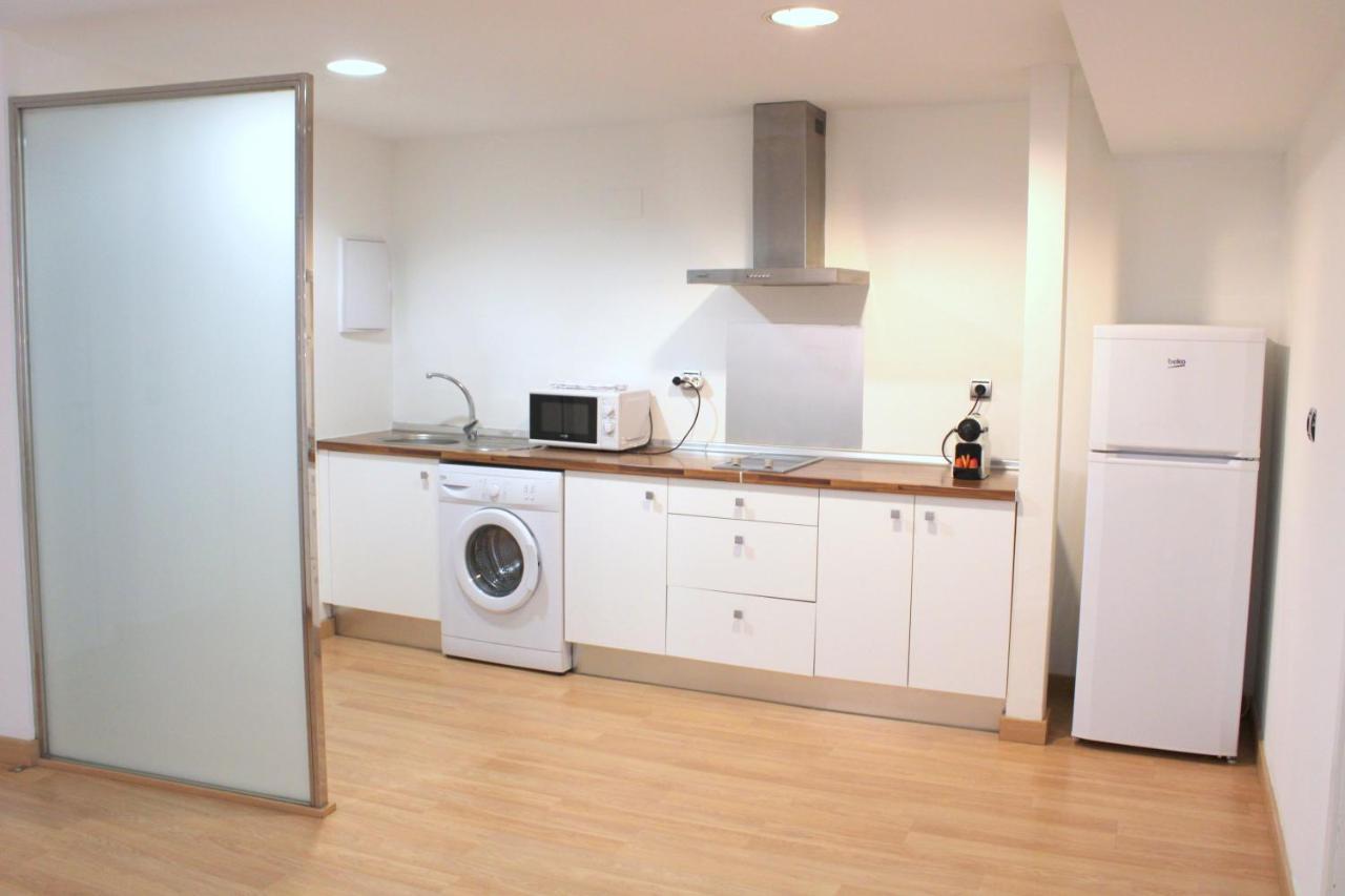 Apartments Ole - Albareda 24 Севилья Экстерьер фото